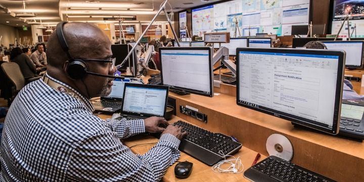 Wat is het verschil tussen actieve en passieve ETF’s?