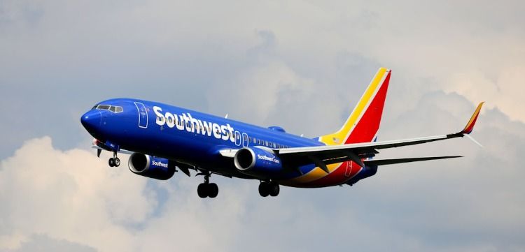 Southwest Airlines (LUV)