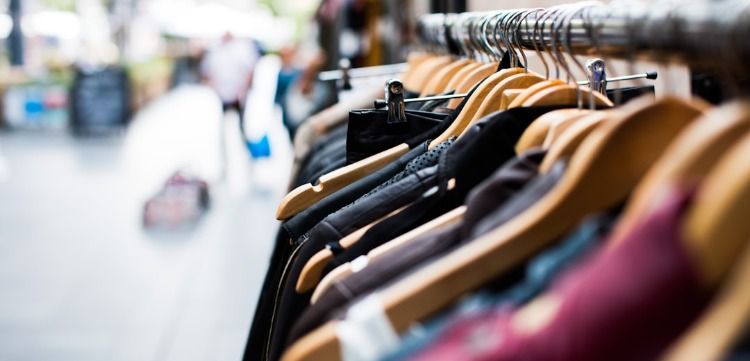Opiniestuk: Van fast fashion naar slow finance: de belegger als minimalist